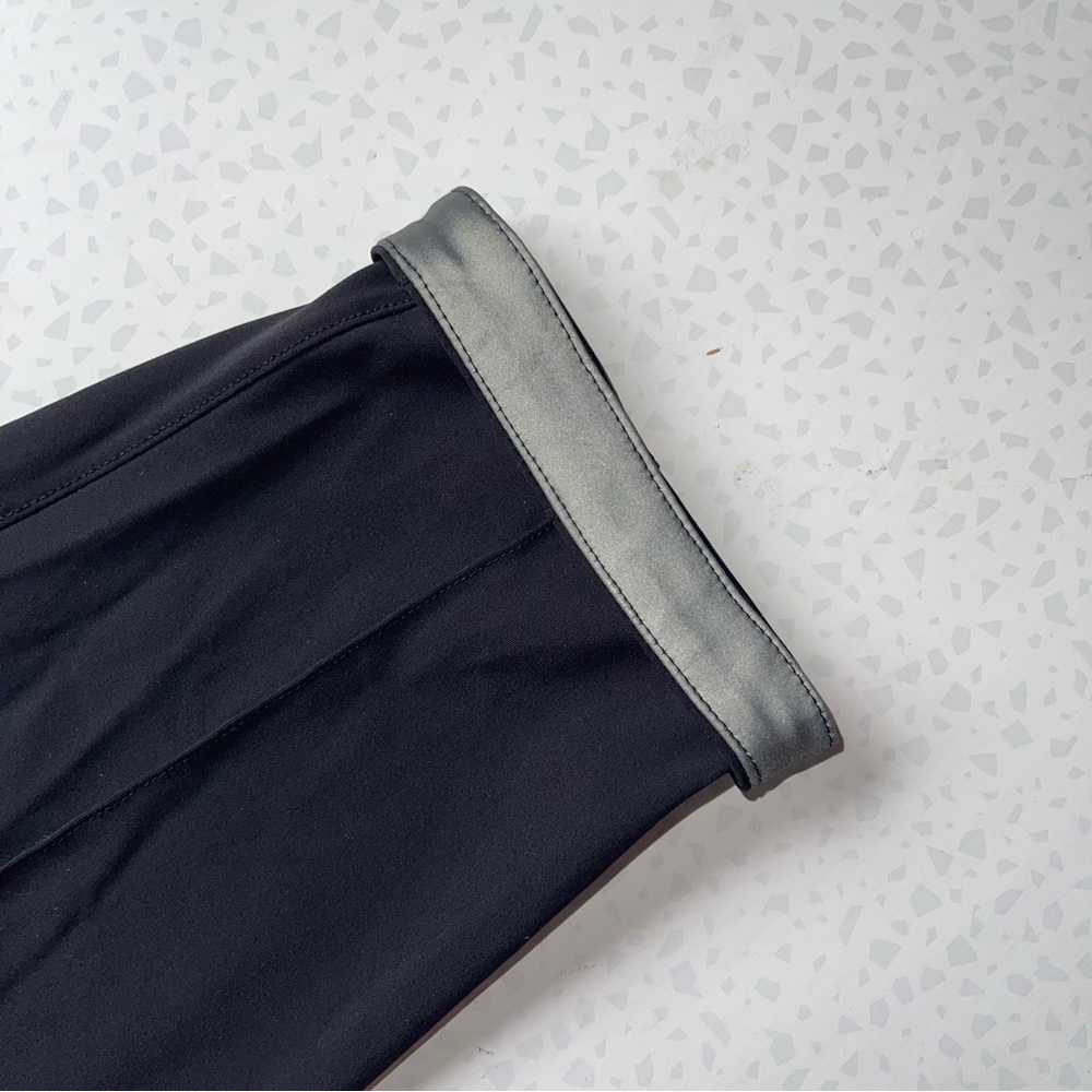 LULULEMON Departure Black Pants (Estimated Size 6) - Picture 9 of 9